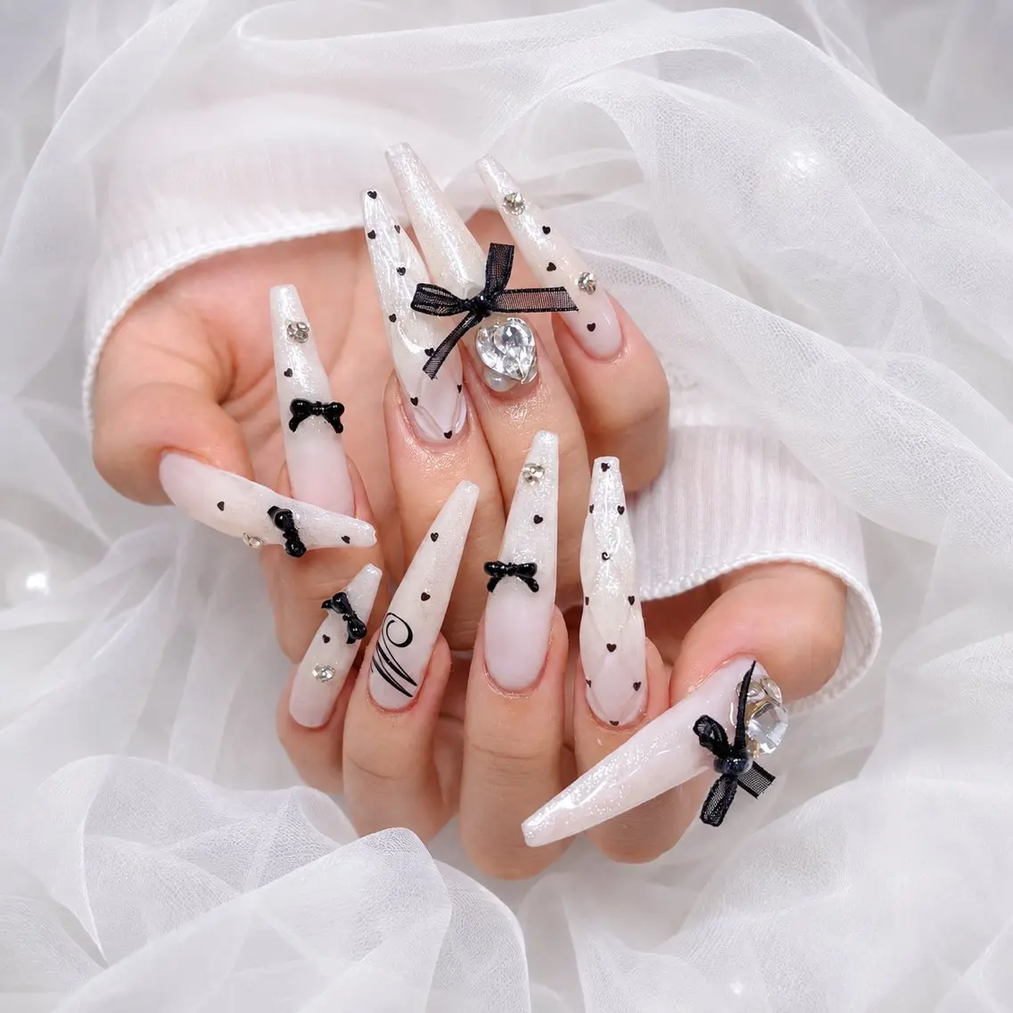 ネイル ジェルネイル 韓国ネイル ロングネイル シンプルネイル 夏ネイル ハンドネイル ハンドケア NEM nailstudioのネイルデザイン