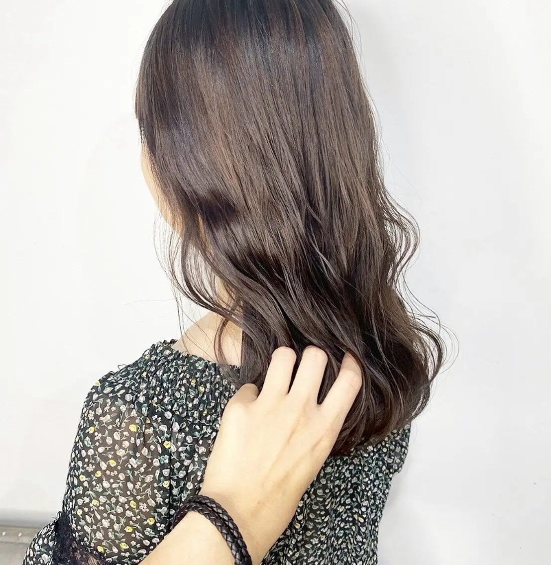 ロング YU RAのヘアスタイル