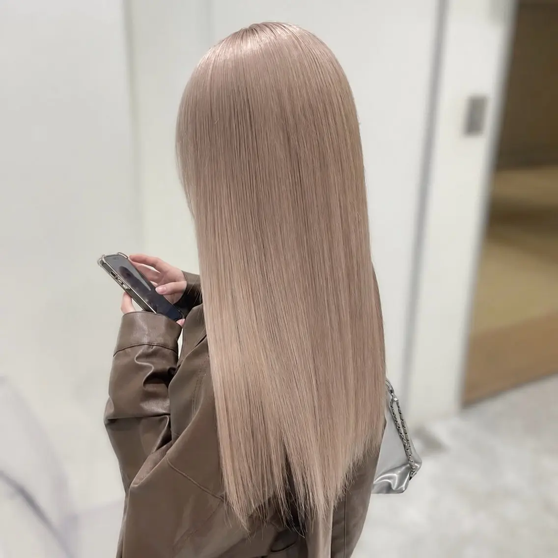 ロング 淡めハイトーン🫧 manaka🎀🩶のヘアスタイル