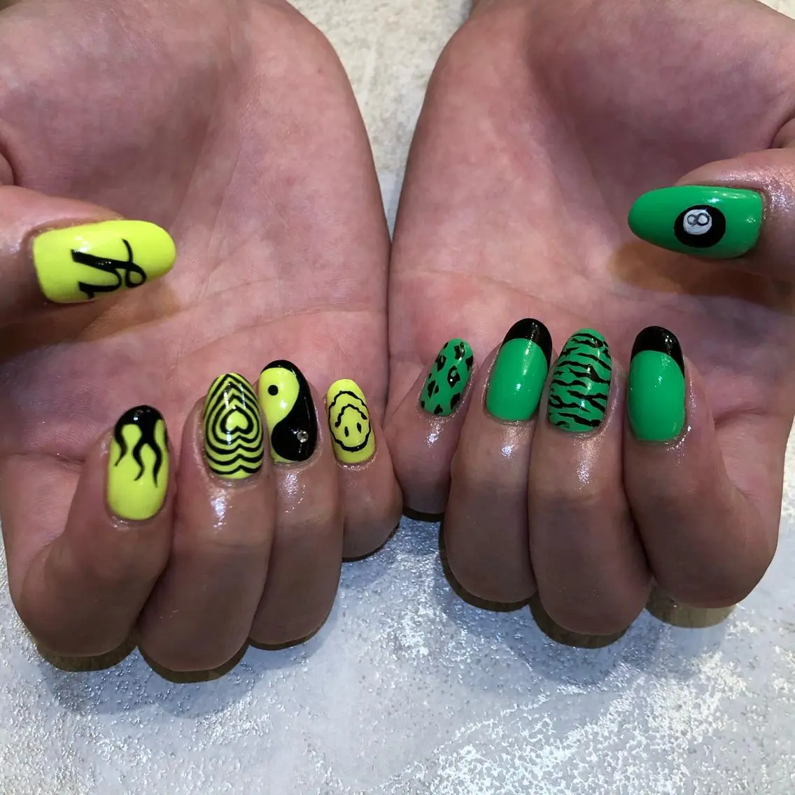 ネイル ハンドネイル thrush nailsのネイルデザイン