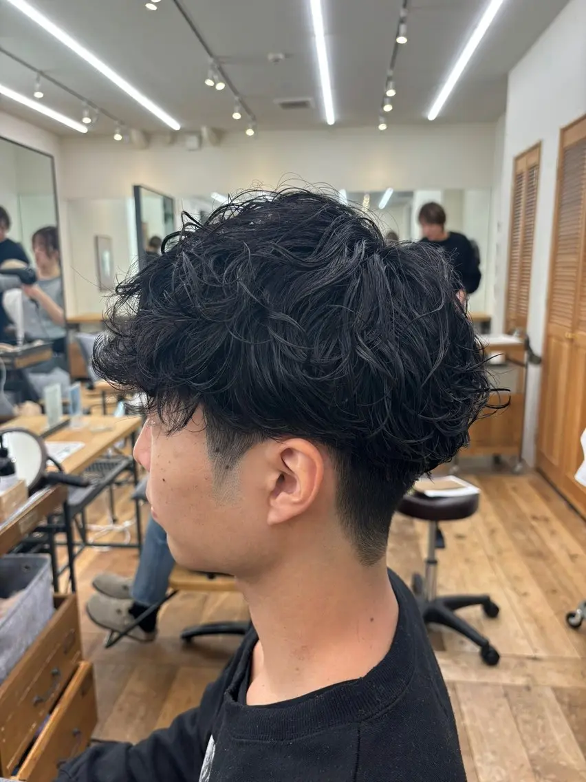 《MEN'Sカット＋パーマ》キメすぎないラフなカール感🌀今ドキです🌟の写真