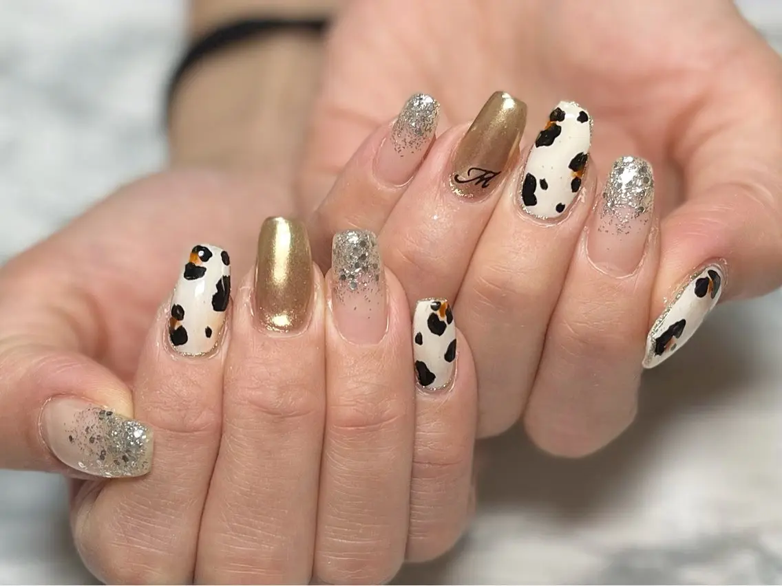 ネイル アニマル柄 フットネイル ニュアンスネイル シンプルネイル 春ネイル nail fufla ♡yamane♡のネイルデザイン