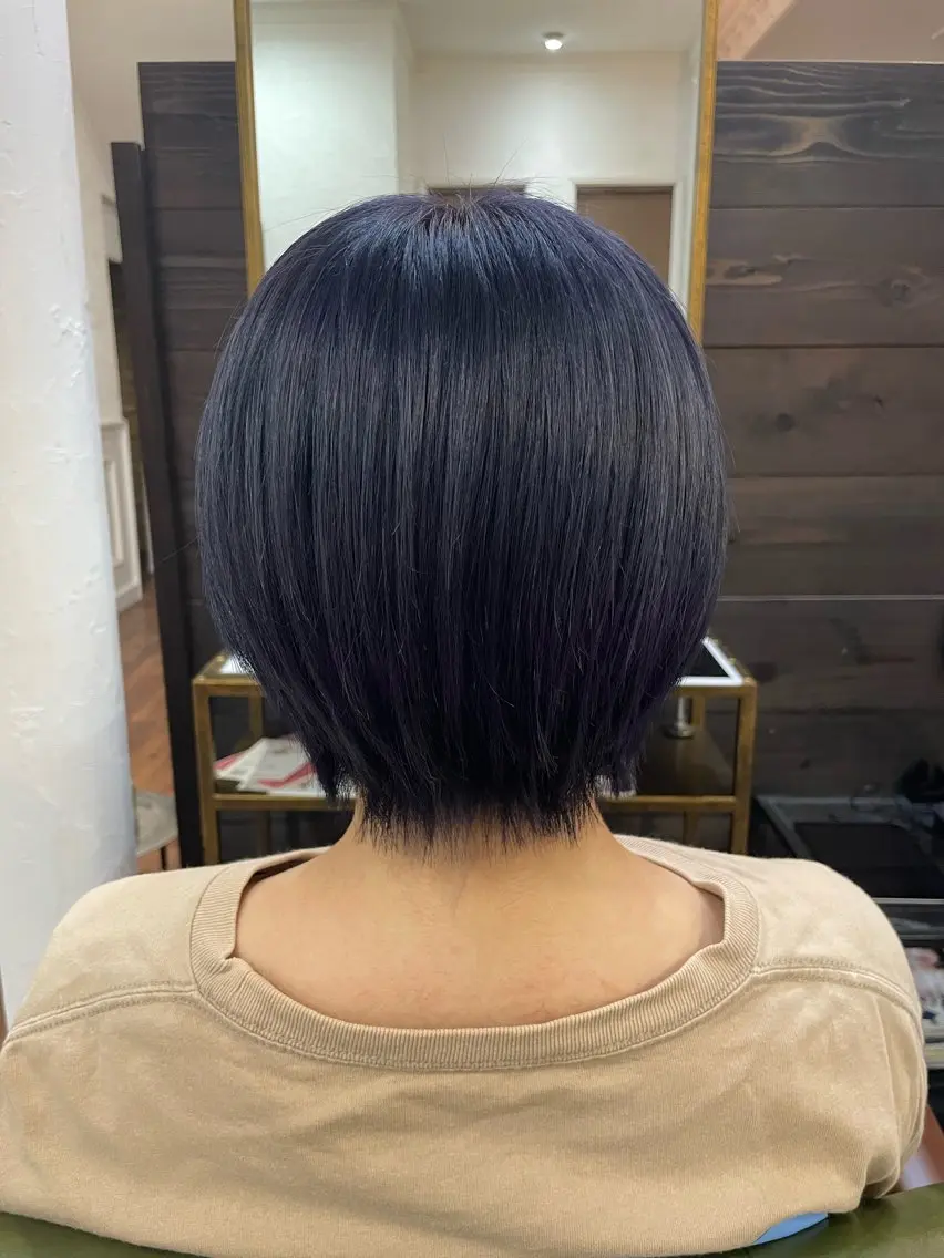 ショート ヘアカラー 下林 雅明のヘアスタイル
