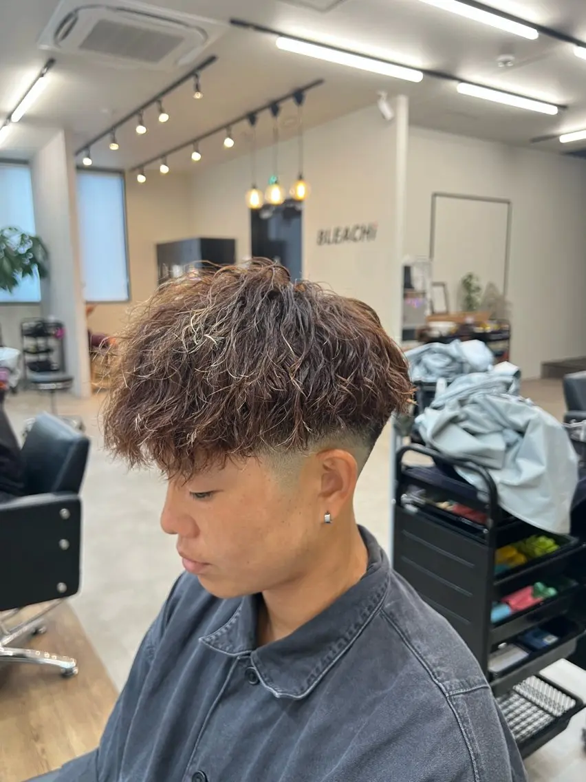 パーマ メンズ メンズパーマ メンズ特化🪽 川島豪瑠のヘアスタイル