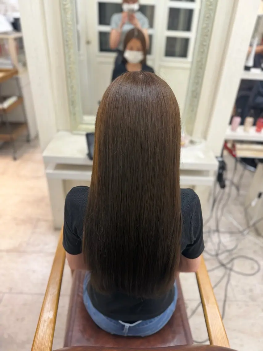 ロング トリートメント プルエク／ハイトーン kurumi🩶のヘアスタイル