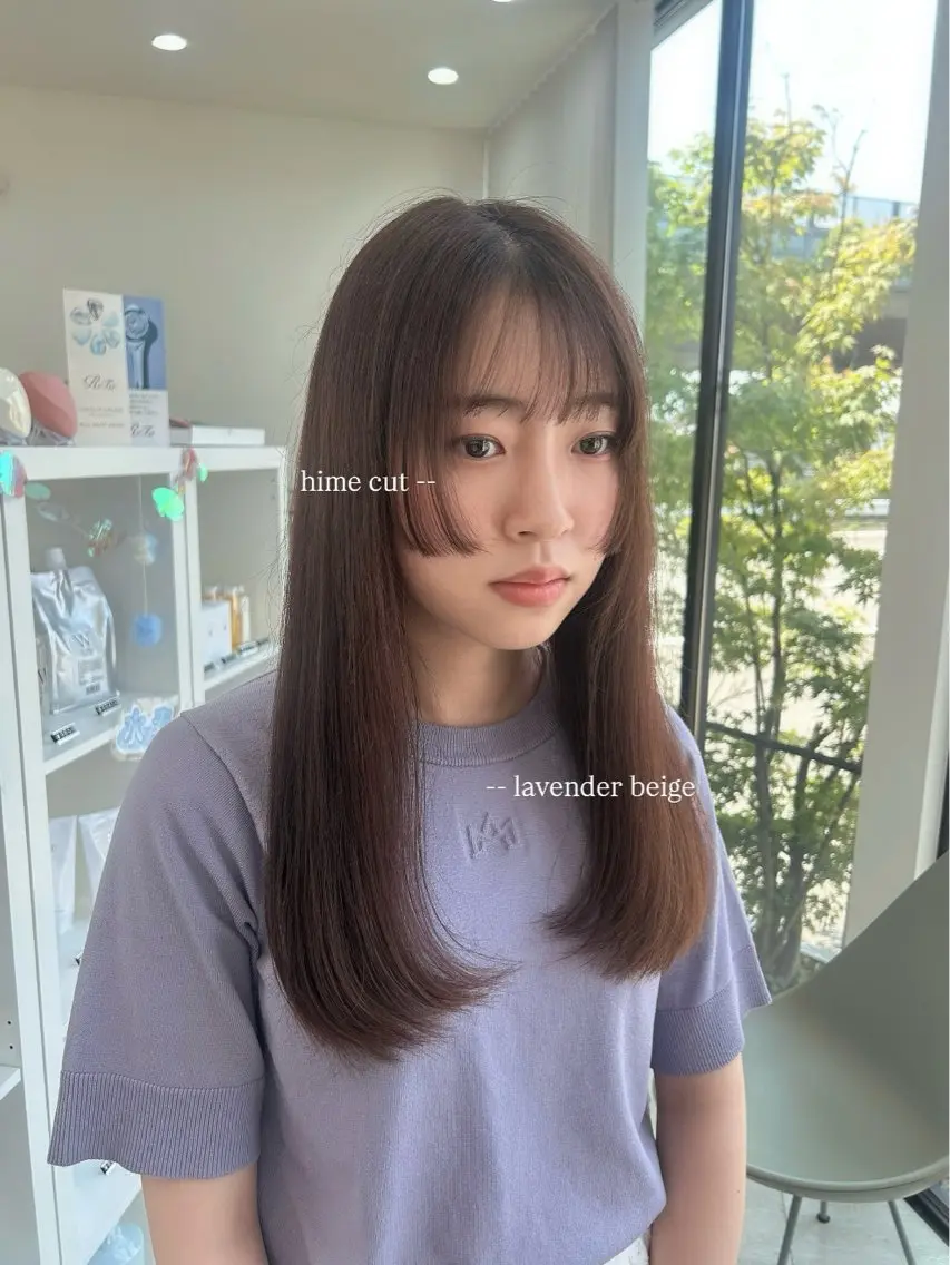 ロング カラー ベージュカラー ラベンダーカラー ラベンダーベージュ 姫カット カット ヘアカラー トリートメント suehiro yunaのヘアスタイル