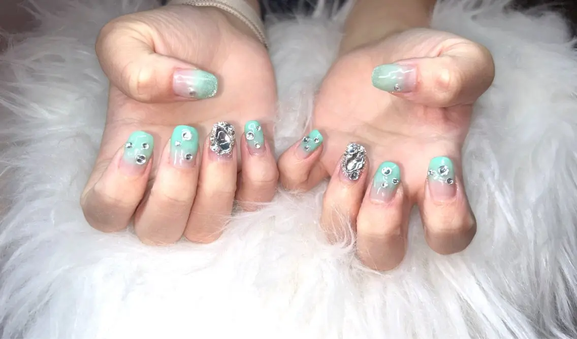 ネイル Nail Room.Dooのネイルデザイン