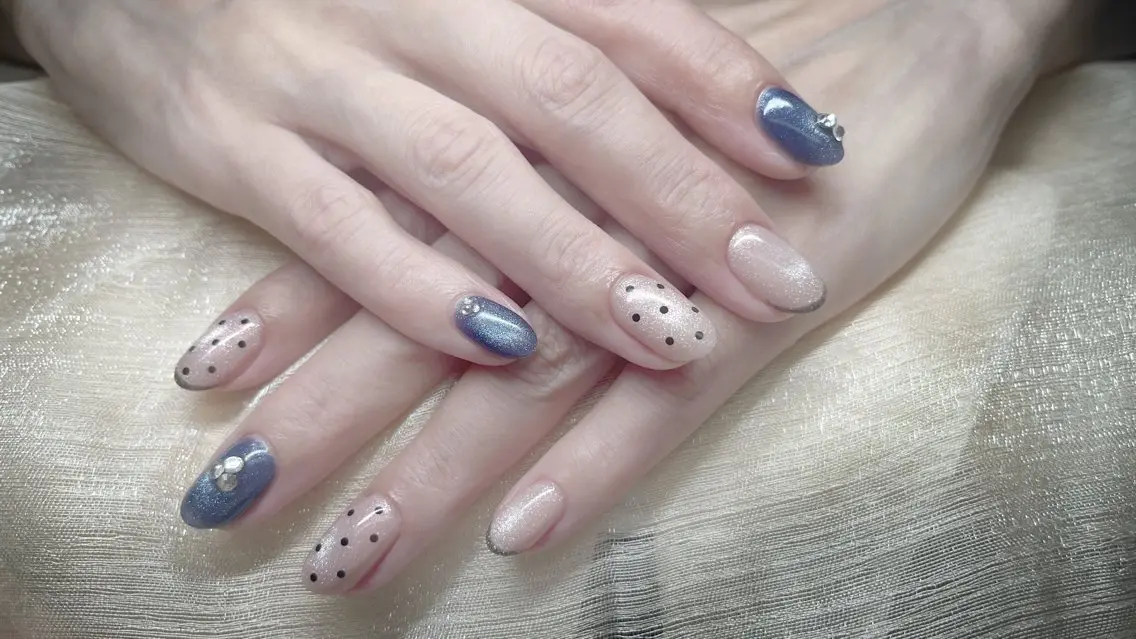 ネイル ハンドネイル Azel nail 伊野麗のネイルデザイン