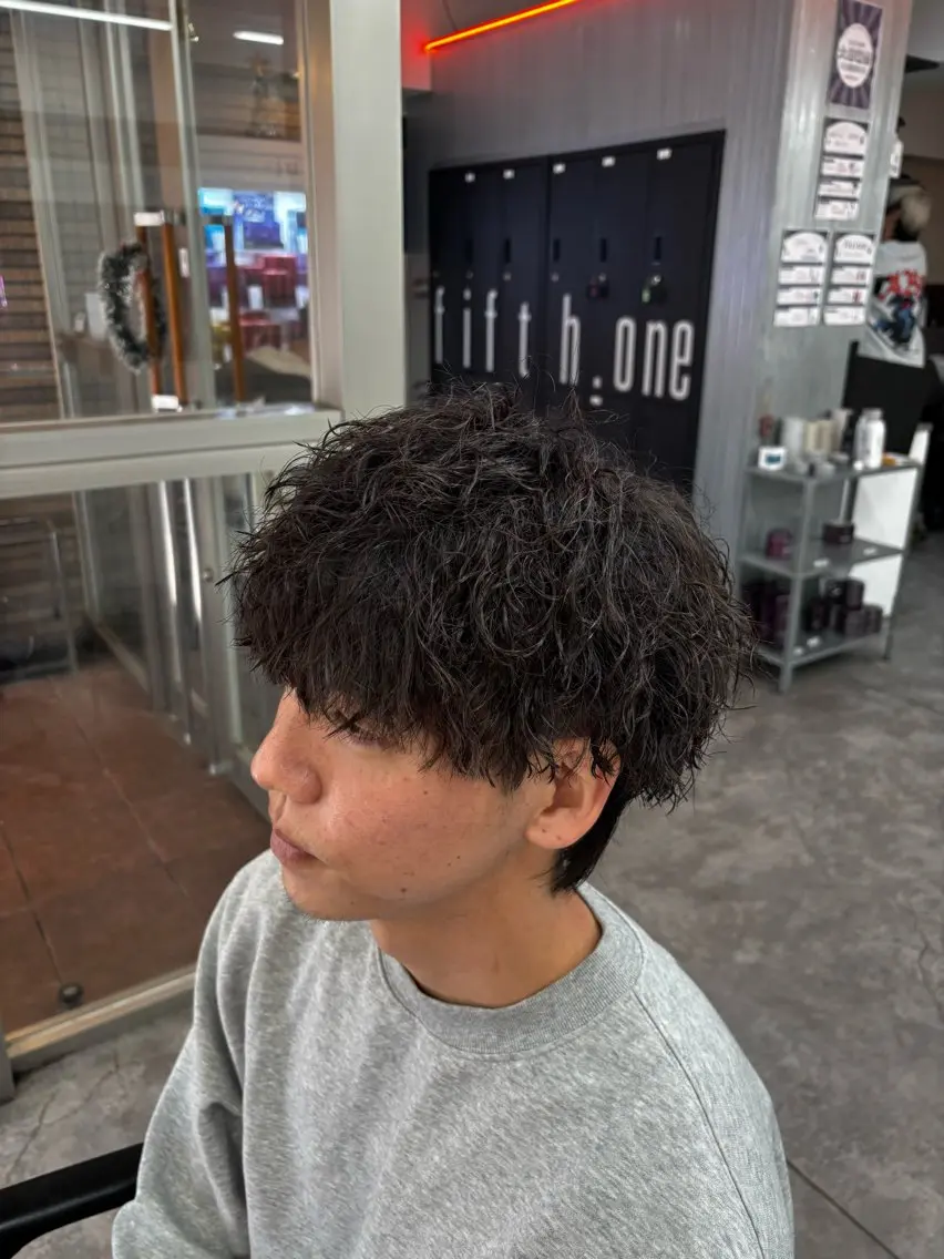 パーマ メンズ カット パーマ メンズ特化✨️ 韓国風パーマ🔥一八のヘアスタイル