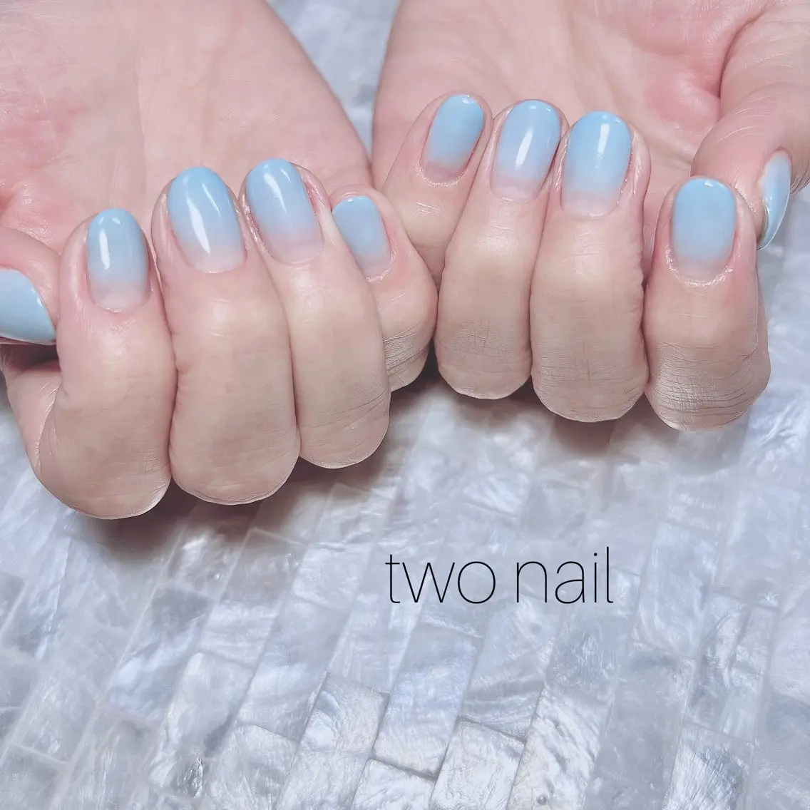 ネイル ネイルチップ ホワイト ハンドネイル two nailのネイルデザイン