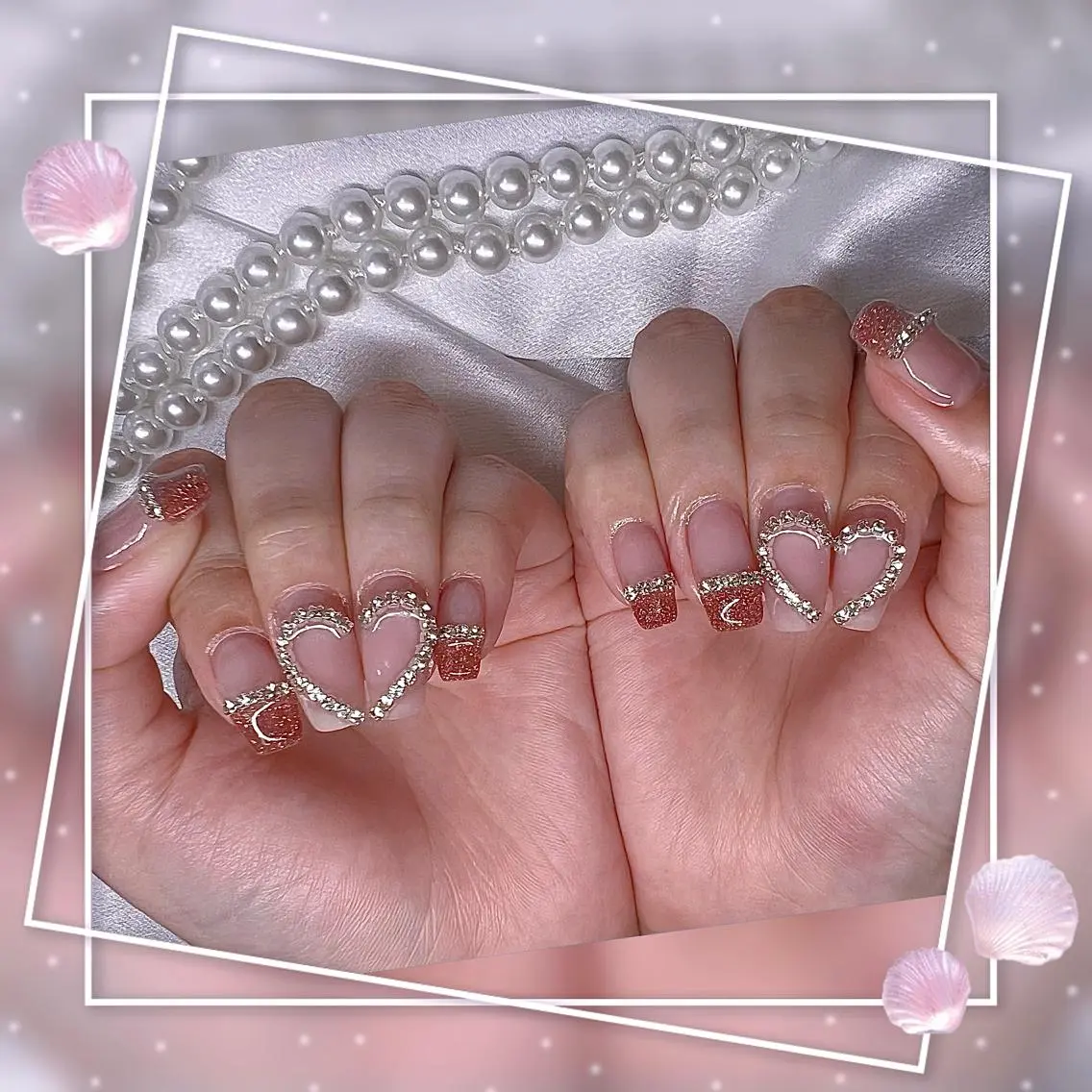 ネイル フレンチネイル キラキラネイル 韓国ネイル マグネットネイル マグネットフレンチ ハンドネイル ハンドケア Chill Nailsalonのネイルデザイン