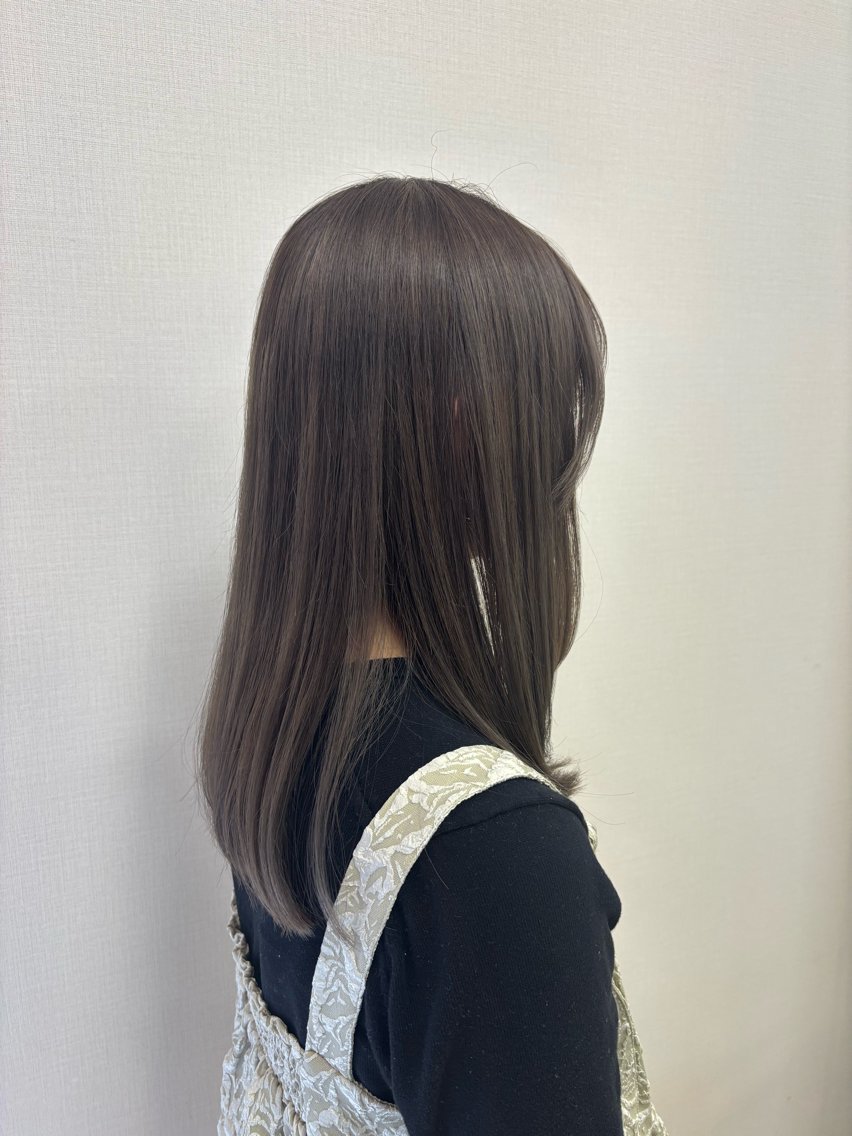 セミロング カラー HANDS CLAN ナカムラアヤノのヘアスタイル