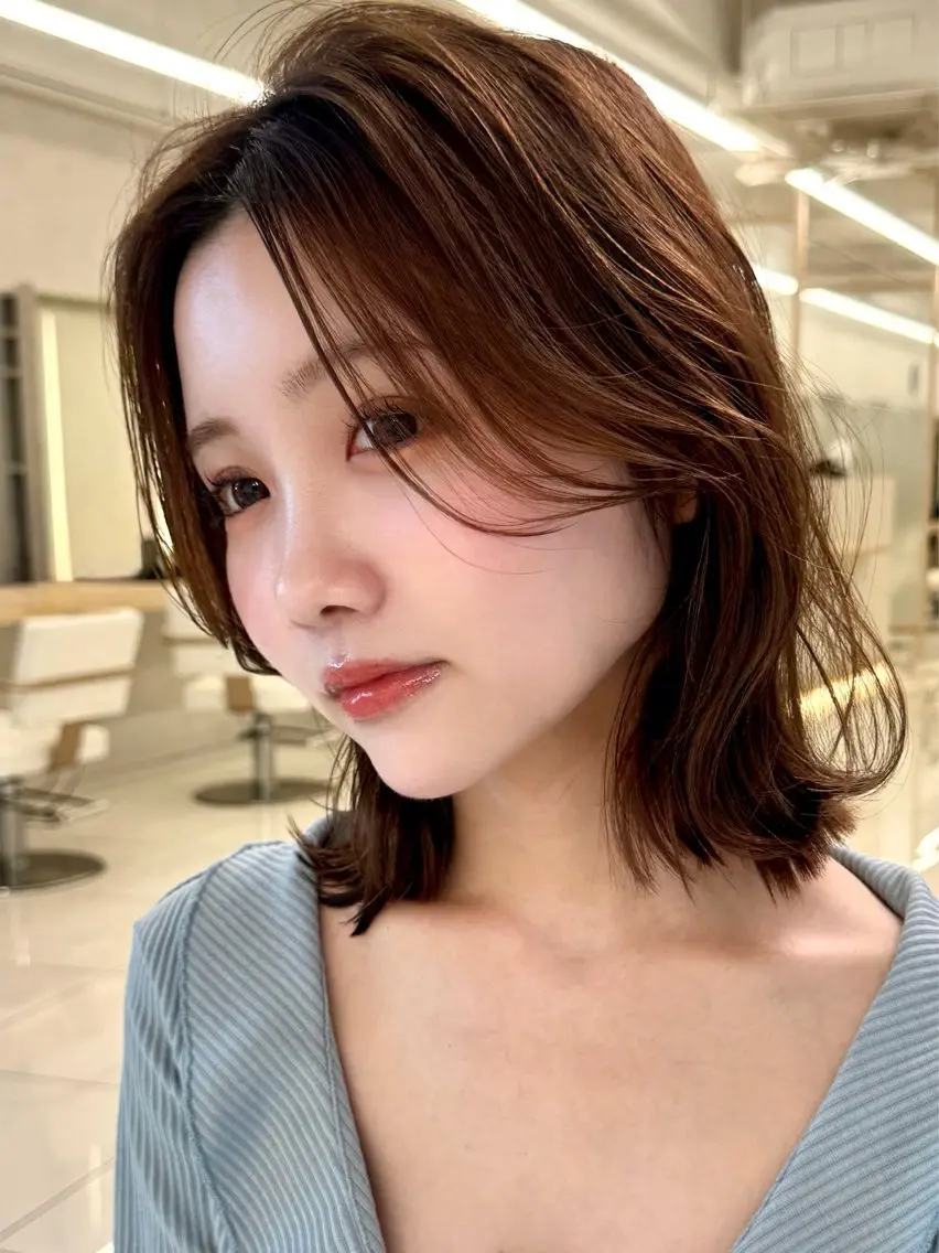 カラー 石川 真尋のヘアスタイル