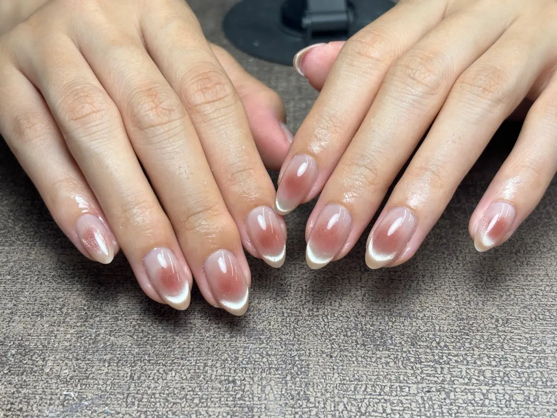 ロング ハンドネイル トゥー フエンのネイルデザイン
