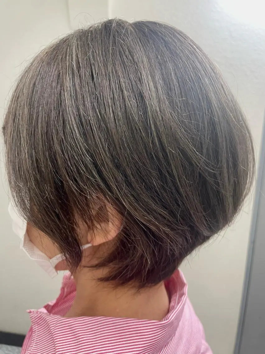 髪質改善リタッチカラー＋カットの写真