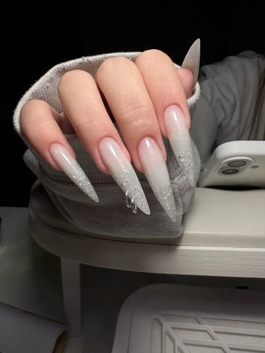 ネイル 韓国ネイル マグネットネイル 持ち込み Dyo Nail_Royalのネイルデザイン