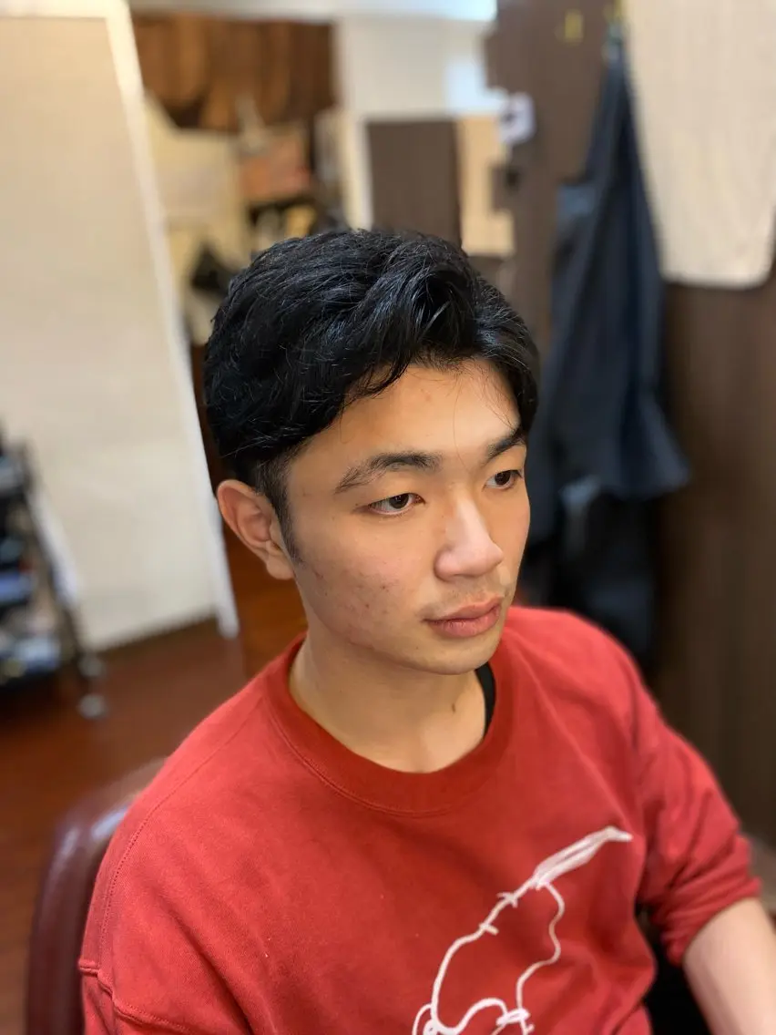 ツーブロショート（シャンプー、セット込み）の写真