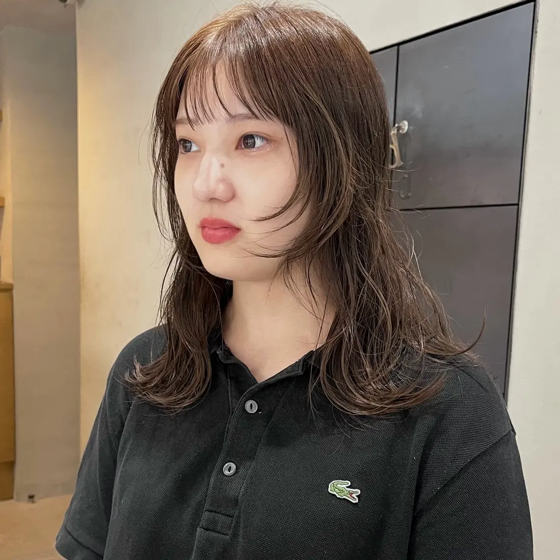 ミディアム カラー ベージュカラー 顔まわりレイヤー レイヤーカット カット ヘアカラー なな/ICI/レイヤ ーパーマ/上前津のヘアスタイル
