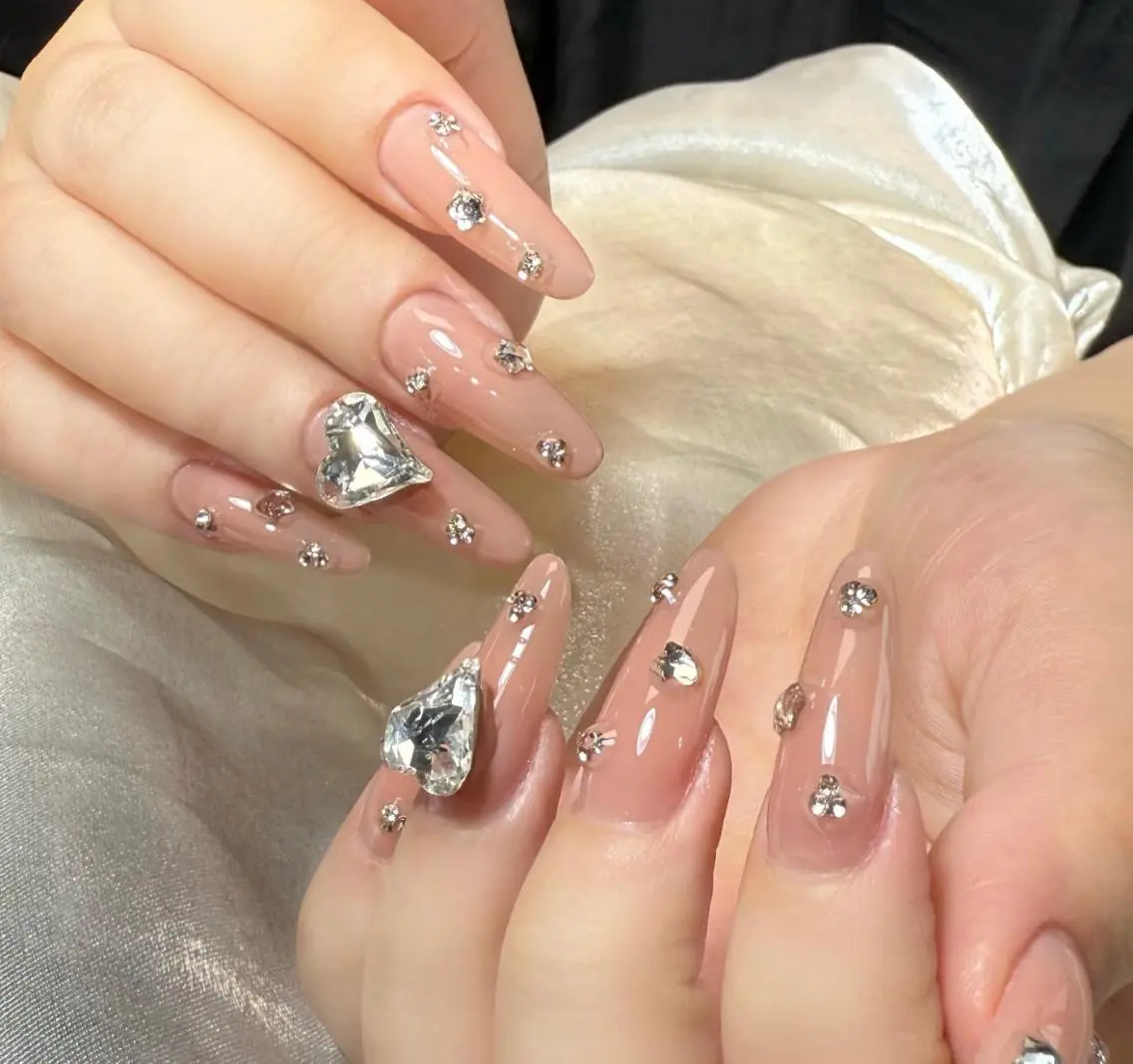 ネイル ハンドネイル ハンドケア 🍑 momo_nailのネイルデザイン