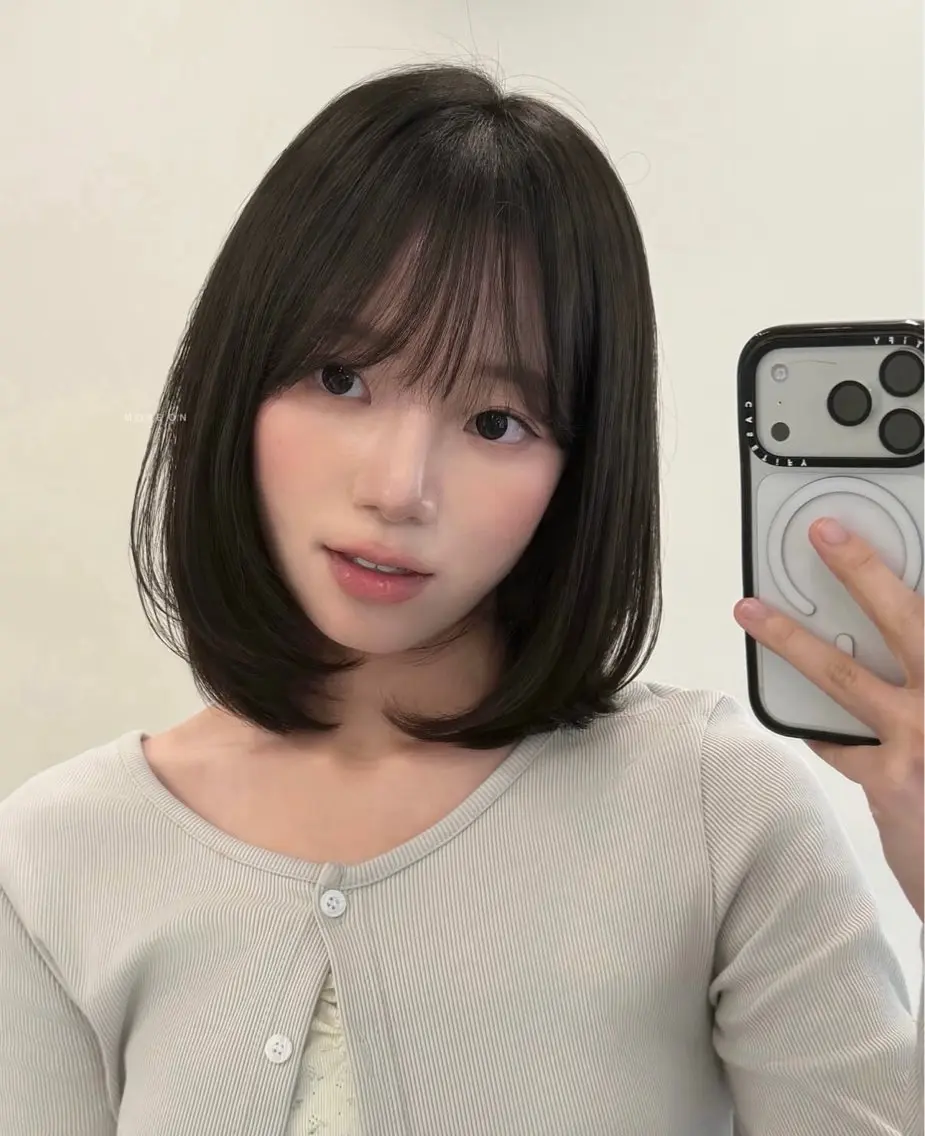 ミディアム ♡roa/韓国ヘア/ 似合わせカット🧸のヘアスタイル