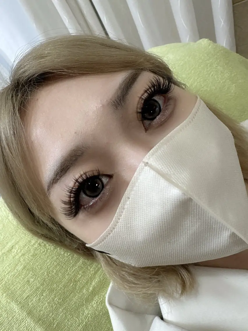 マツエク・マツパ バインドロック 伊藤名紬 マツエク専門のマツエク・マツパデザイン