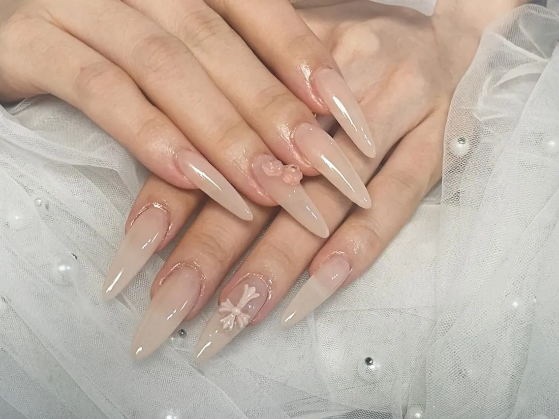 ネイル 渋谷T&B りお ロング無制限中💫のネイルデザイン
