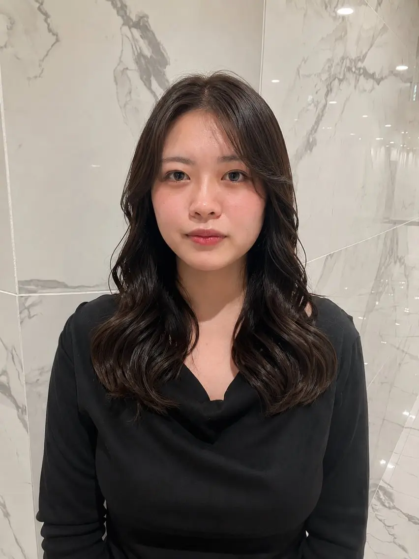 セミロング CLALA広島 美月✨️のヘアスタイル