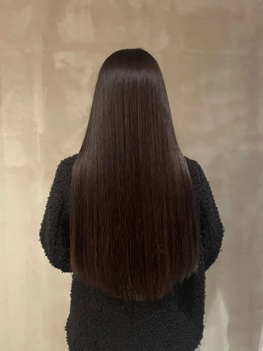 【新規】ロング​〜​ミディアムカット＋ストレートパーマ🫧の写真