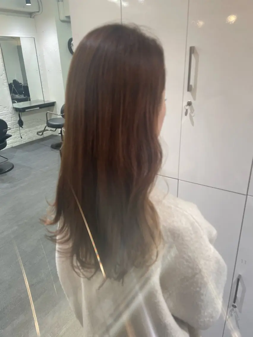 ロング カット ヘアカラー トリートメント 赤み無し柔らかカラー 【梅田】madokaのヘアスタイル