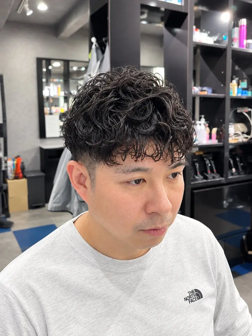 パーマ メンズ メンズパーマ カット パーマ Hikari .のヘアスタイル