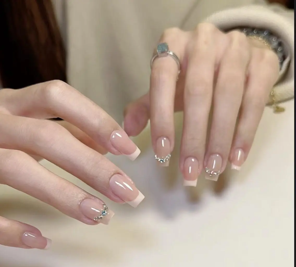 ネイル ハンドネイル 🎀 NaNa_nailのネイルデザイン