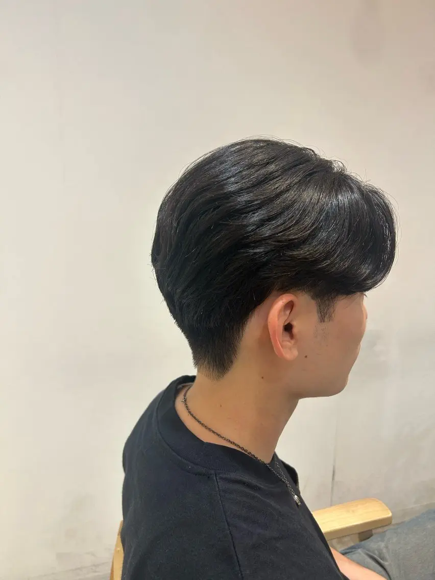 メンズ Itsuki🌷 レイヤー/艶カラーのヘアスタイル