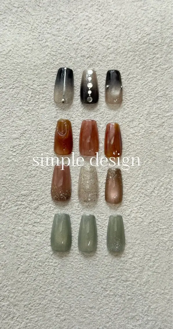 simple nail / 他店オフ込みの写真