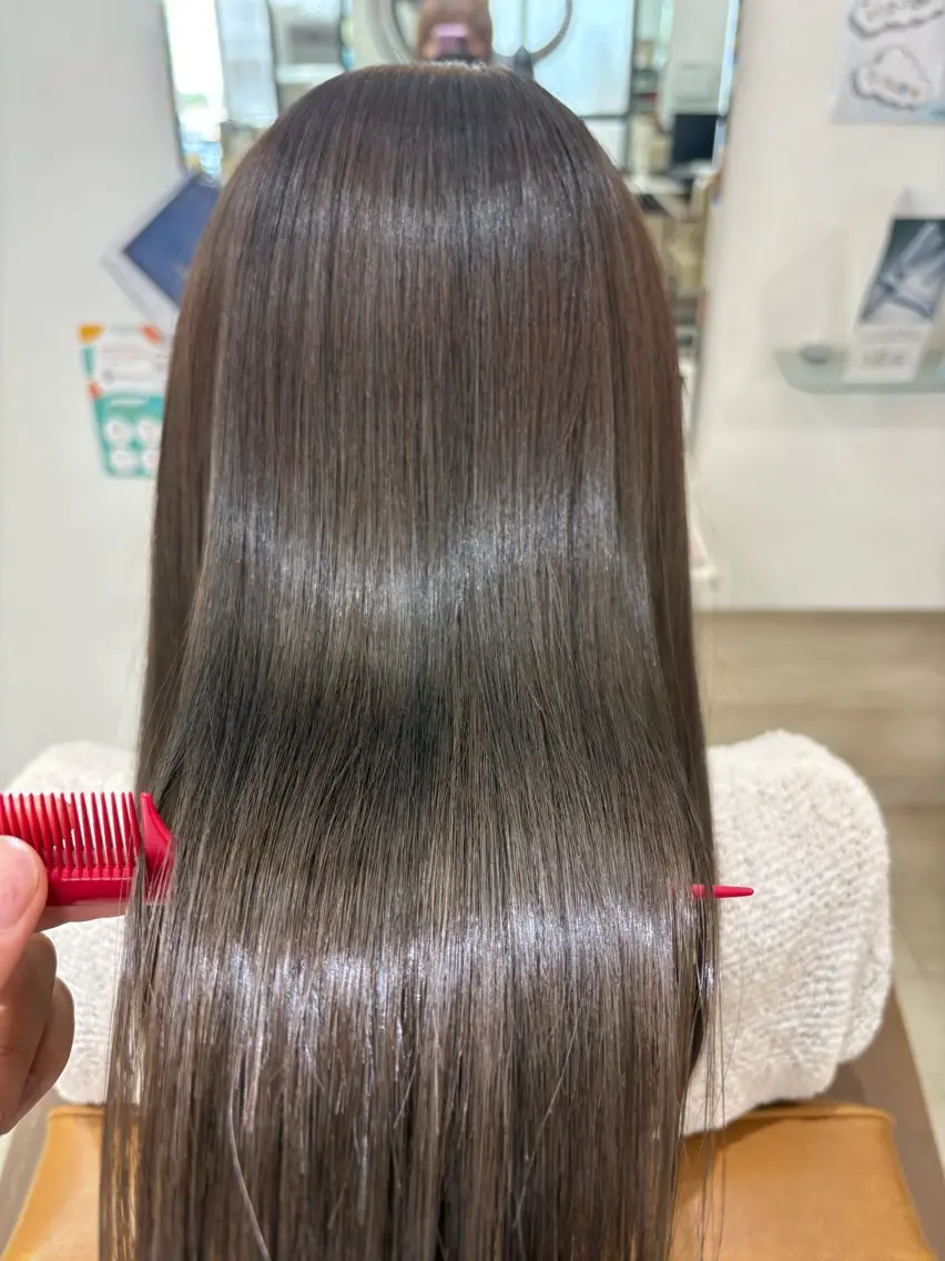 【人気No.1🪞】髪質改善×透明感暗髪アッシュカラーの写真