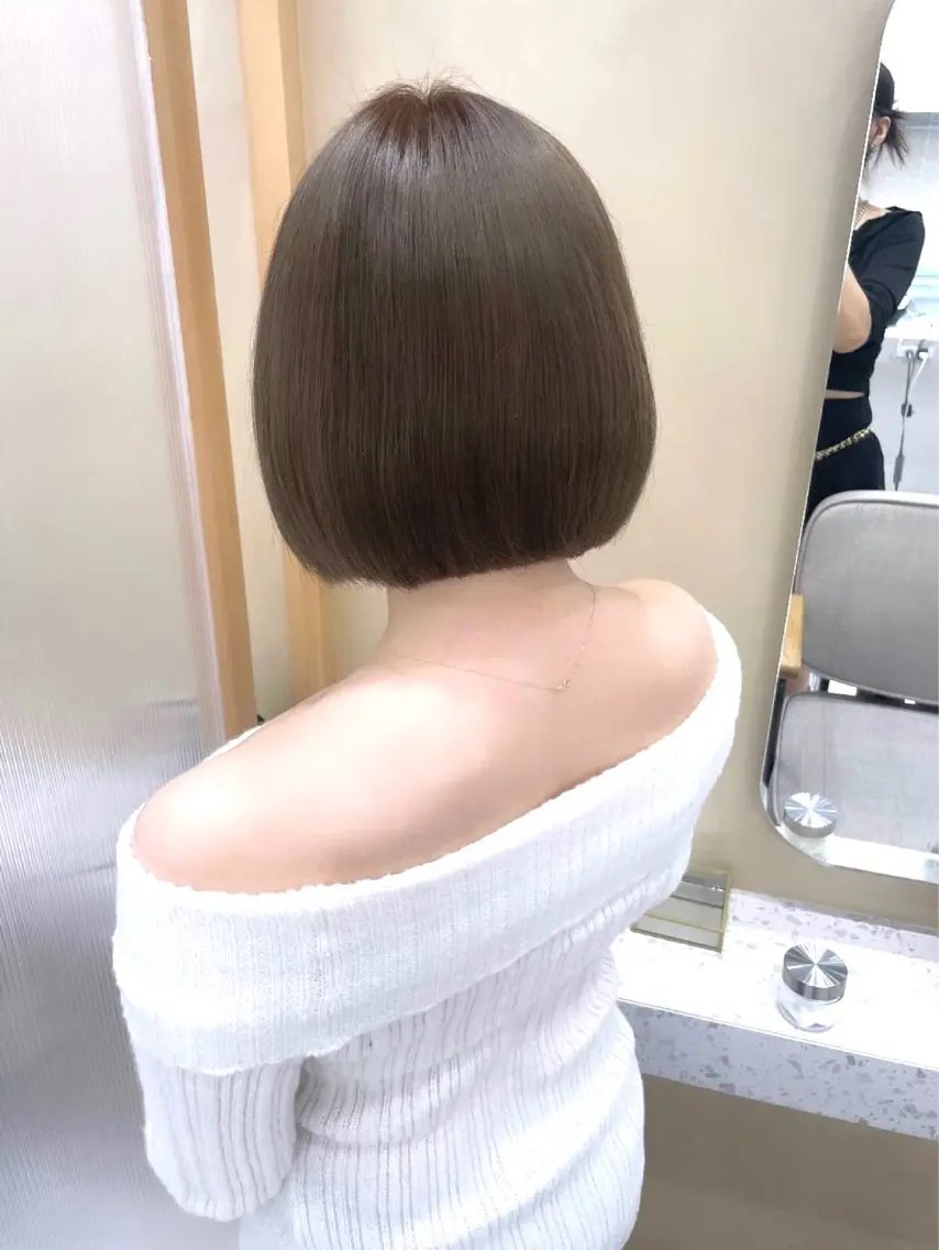 ミディアム fuwari 美白ショコラカラーのヘアスタイル