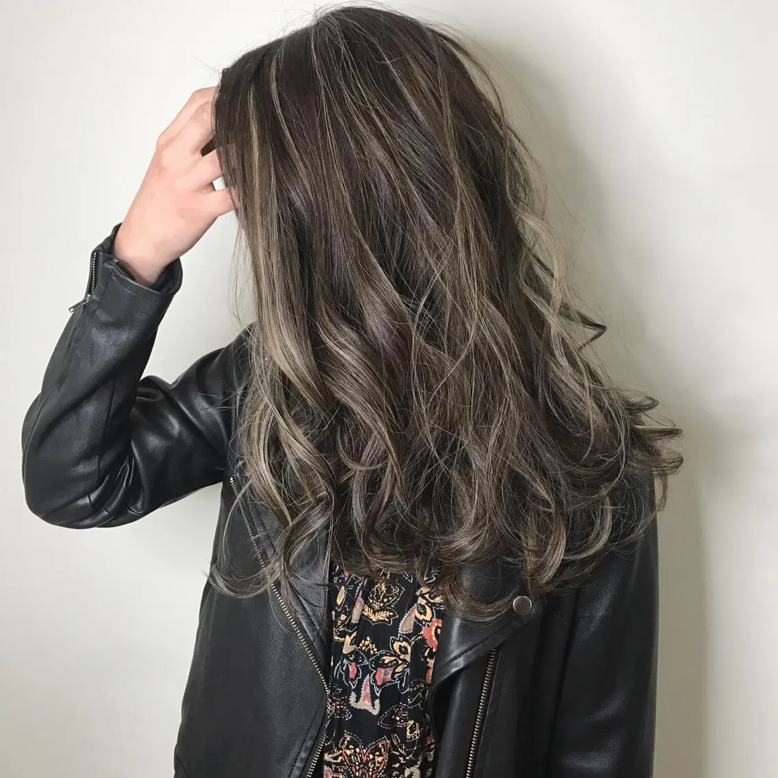 セミロング カラー 髪質改善 Daisukiのヘアスタイル