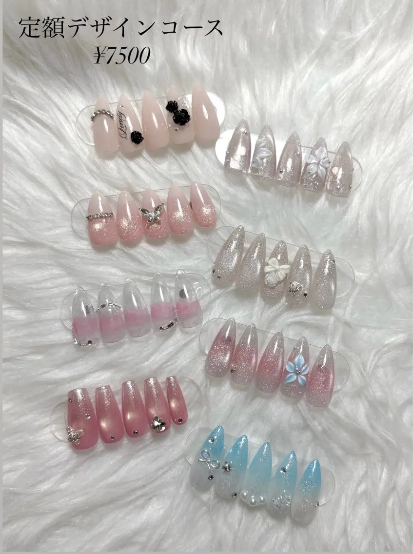 ネイル チークネイル ドット フラッシュネイル フラッシュマグ 韓国ネイル ハンドネイル nail salon Anela🪽🫧のネイルデザイン