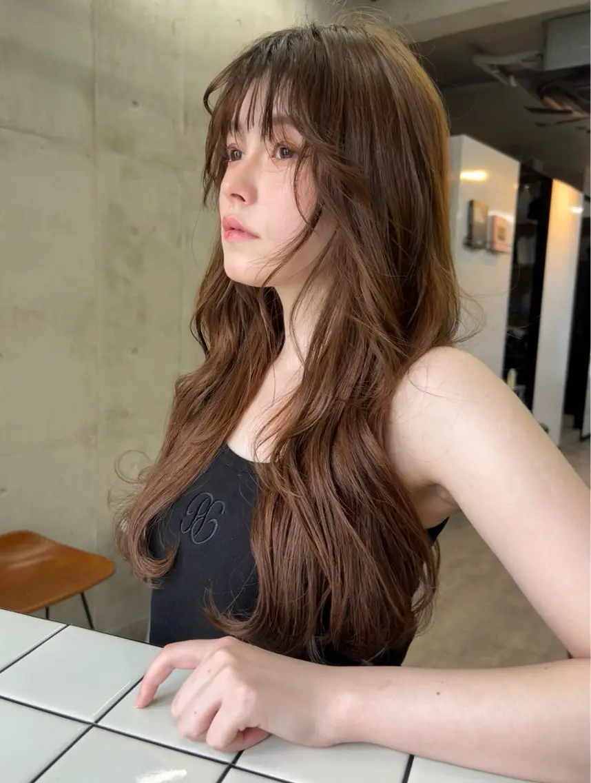 ロング 顔周りカット ヘアカラー 🤎𝐌𝐚𝐨⌇ お悩み解決美容師🤎のヘアスタイル