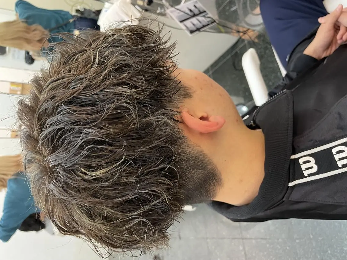 ショート パーマ メンズ カット パーマ 💇🏻‍♂️パーマ ニキ✨本田龍斗のヘアスタイル