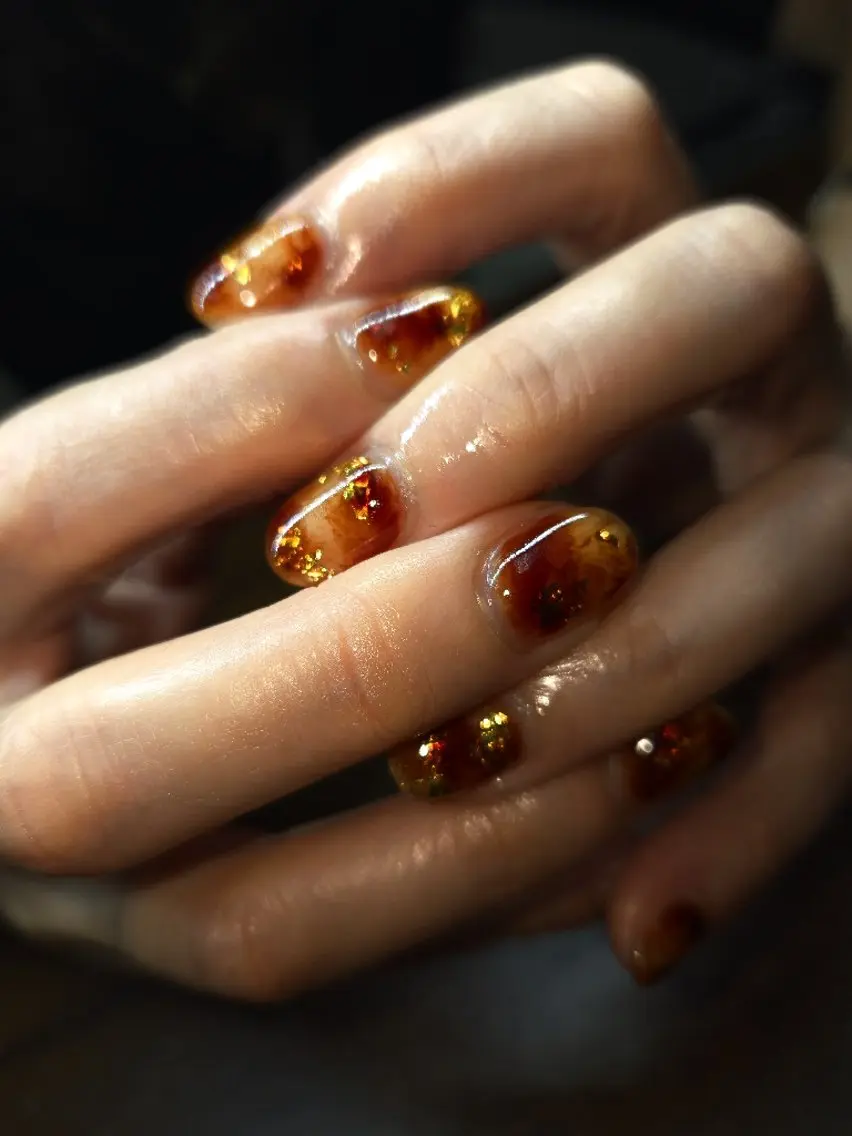 ネイル べっ甲ネイル アンクル高円寺💅 鈴木のネイルデザイン