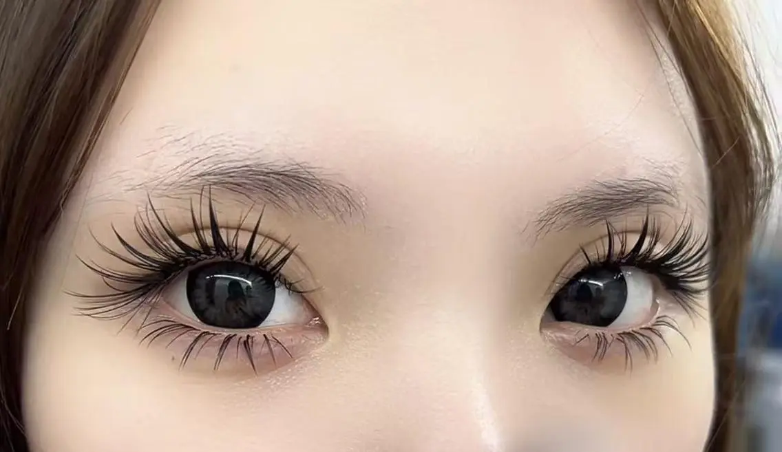 マツエク・マツパ フラットラッシュ パリジェンヌラッシュリフト まつげパーマ 下まつげエクステ 一重×まつ毛パーマ MEI🎀アイラッシ ユ╹◡╹ワンホン漫画のマツエク・マツパデザイン