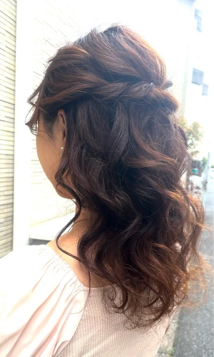 ロング ヘアアレンジ ハーフアップ Suzuki Bearのヘアスタイル