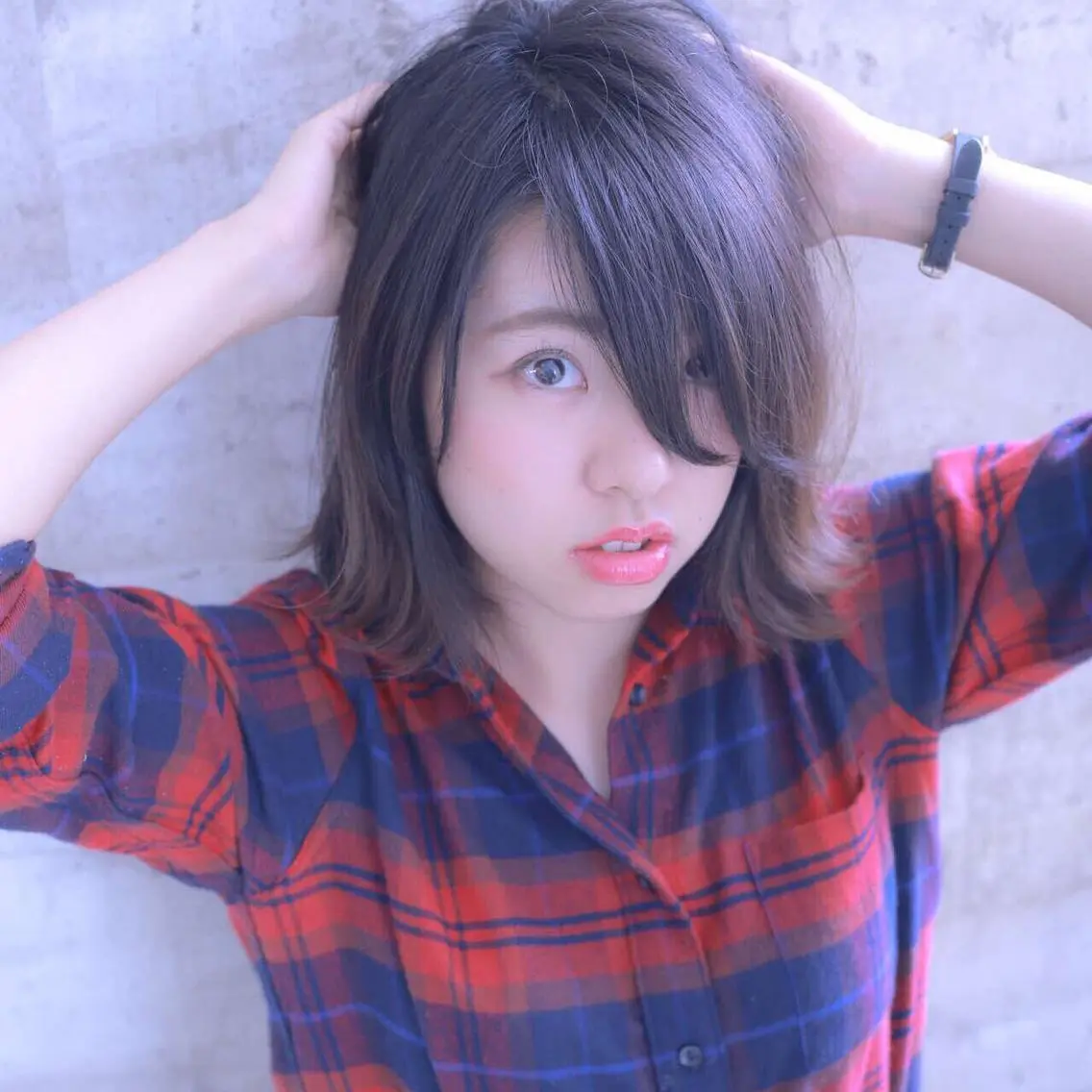 ミディアム 伊藤 裕貴のヘアスタイル
