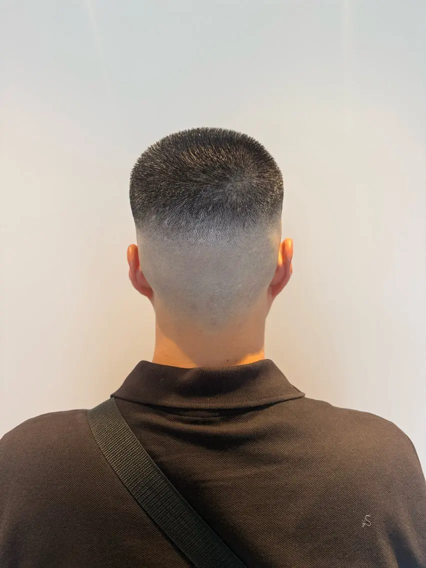ショート カット 福永 縁のヘアスタイル