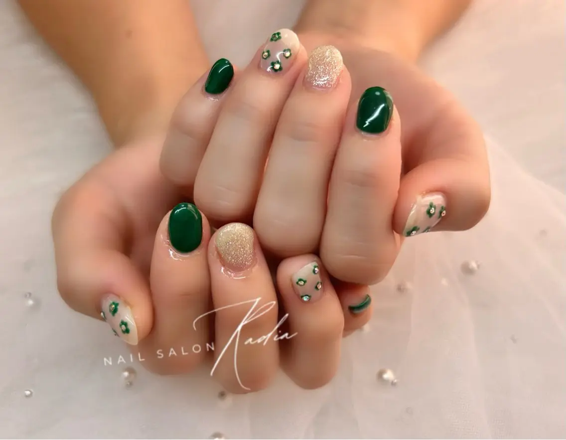 ネイル ハンドネイル NailSalon Radiaのネイルデザイン