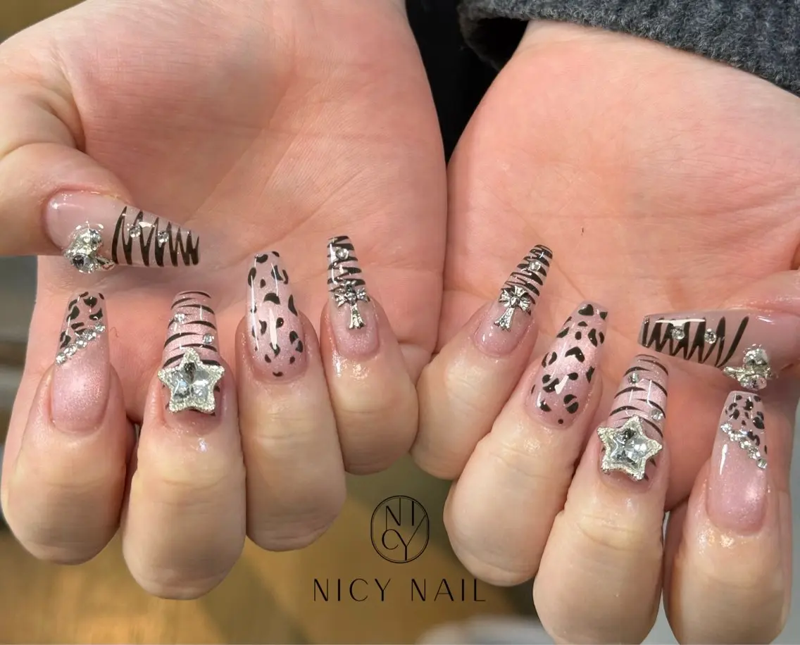 ネイル ハンドネイル NICY NAIL 池袋のネイルデザイン