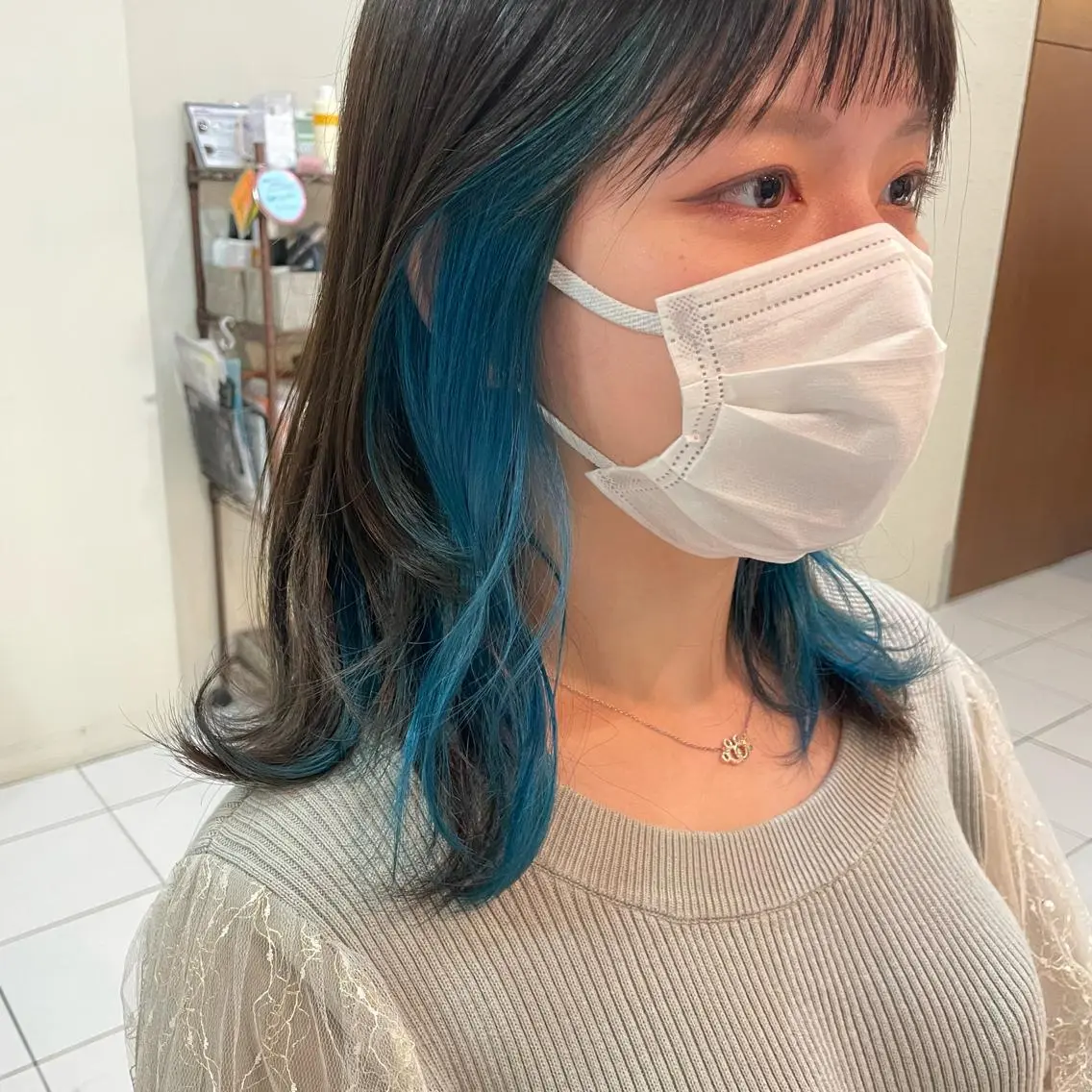 ミディアム カラー ブルーカラー インナーカラー 透明感カラー/ 寺田千雅子のヘアスタイル