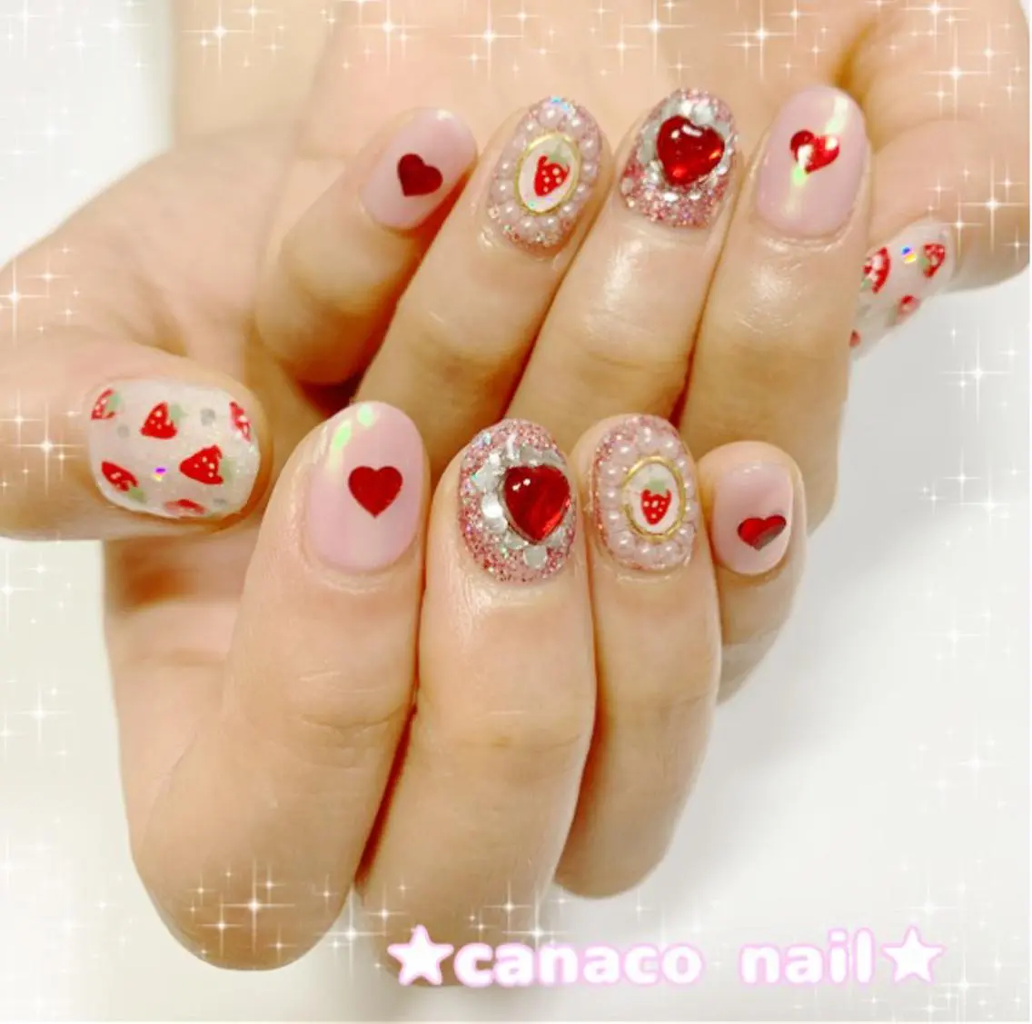 ネイル ハート ストーンネイル ハンドネイル ハンドケア ベテランネイル cnc nailのネイルデザイン