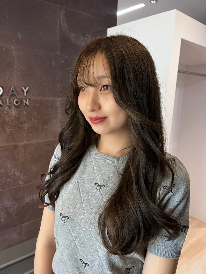 ロング ヘアカラー トリートメント 🦋 韓国hair 🖤 RAMのヘアスタイル