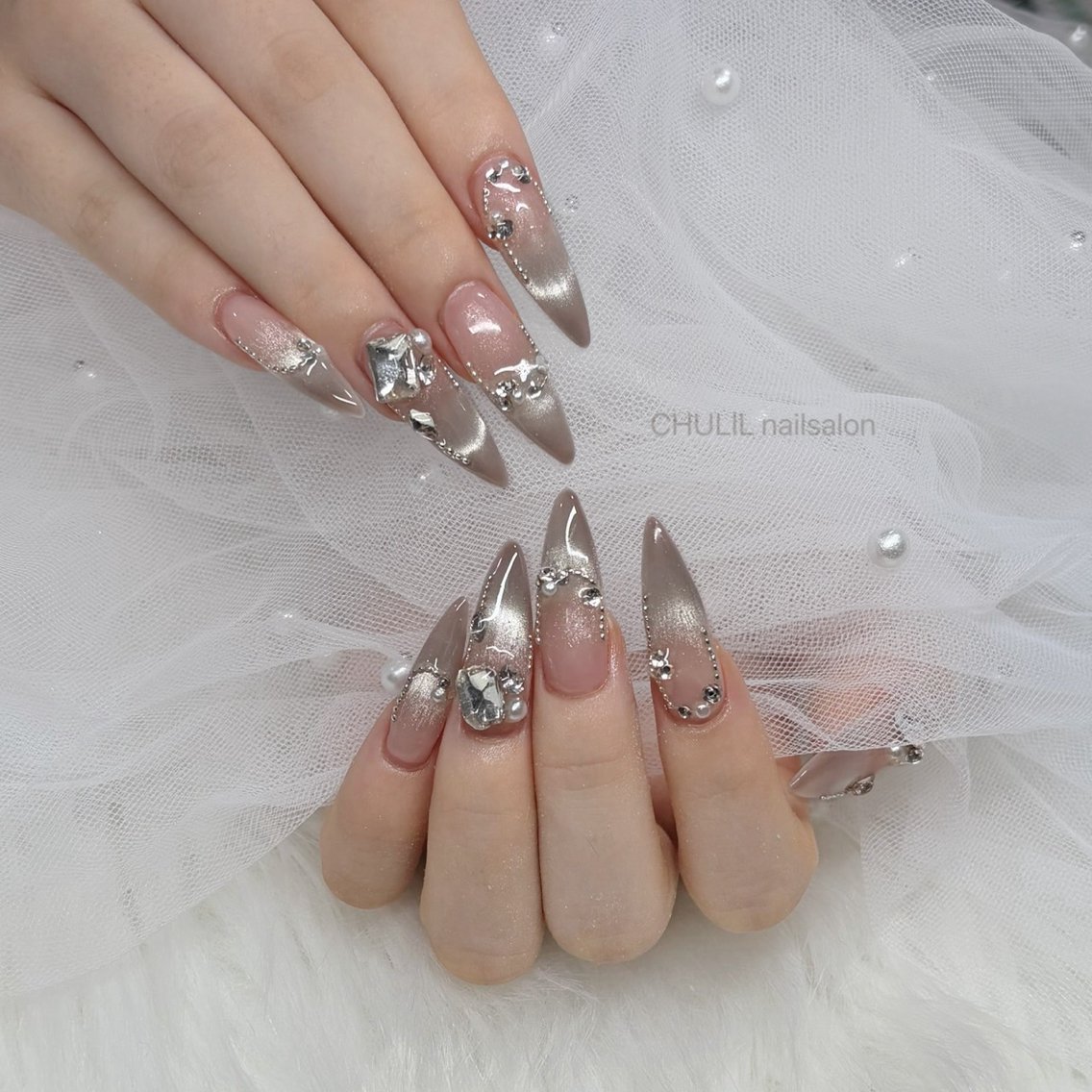 ネイル ハンドネイル CHULIL nailsalonのネイルデザイン